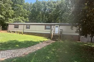 7305 Millcroft Ct, Pleasant Garden, NC 27313 - Photo 3
