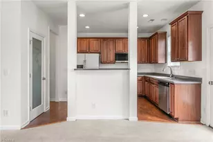 1937 Glenkirk Dr, Burlington, NC 27215 - Photo 15