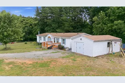 2032 Anna Drive, Yadkinville, NC 27055 - Photo 31