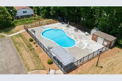159 Charlestowne Circle, Winston-Salem, NC 27103 - Photo 25