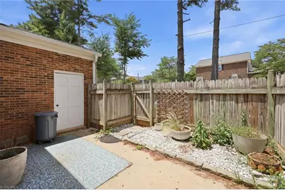159 Charlestowne Circle, Winston-Salem, NC 27103 - Photo 23