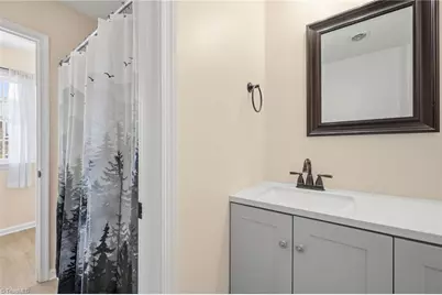 159 Charlestowne Circle, Winston-Salem, NC 27103 - Photo 19