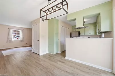 159 Charlestowne Circle, Winston-Salem, NC 27103 - Photo 11