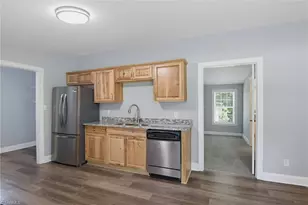 1059 Whitts Rd, Madison, NC 27025 - Photo 9
