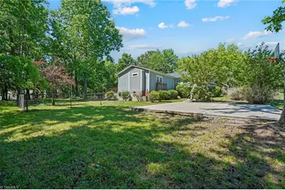 5006 Fast Lane, Greensboro, NC 27406 - Photo 39