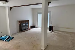 205 Village Ln, Greensboro, NC 27409 - Photo 5