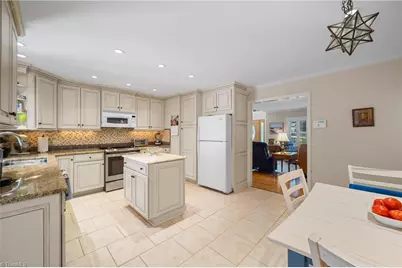 4281 Bower Lane, Winston-Salem, NC 27104 - Photo 7