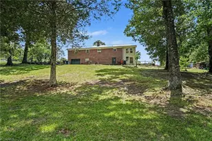 202 Arrowood Ln, Jamestown, NC 27282 - Photo 25