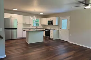 6529 Benson Ln, Pfafftown, NC 27040 - Photo 5