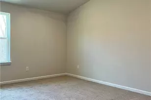 401 Unity St, Thomasville, NC 27360 - Photo 7