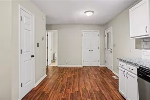 121 Arcaro Dr, Greensboro, NC 27455 - Photo 9