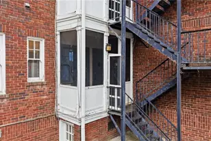 906 W Market St, Greensboro, NC 27401 - Photo 23