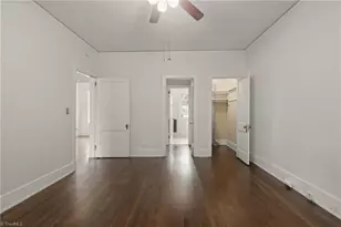 906 W Market St, Greensboro, NC 27401 - Photo 19