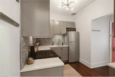906 W Market Street #B1, Greensboro, NC 27401 - Photo 11
