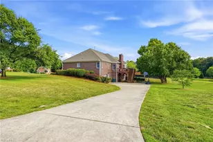 230 Deer Path Ln, Lexington, NC 27295 - Photo 39