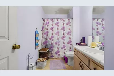 7121 W Friendly Avenue #A, Greensboro, NC 27410 - Photo 25