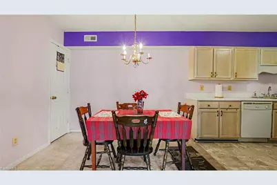7121 W Friendly Avenue #A, Greensboro, NC 27410 - Photo 11
