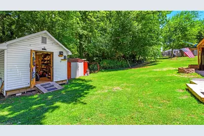 413 & 415 E Dayton Avenue, High Point, NC 27262 - Photo 23