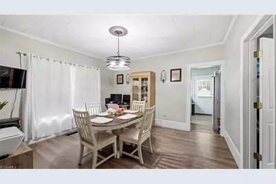 413 & 415 E Dayton Avenue, High Point, NC 27262 - Photo 9