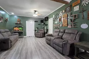 912 Overlook Ave, Eden, NC 27288 - Photo 9