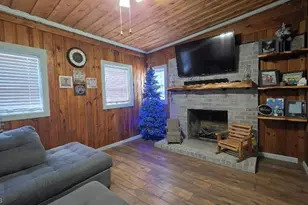 912 Overlook Ave, Eden, NC 27288 - Photo 13