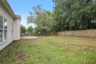 3380 Cherrybrook Dr, Jamestown, NC 27282 - Photo 27
