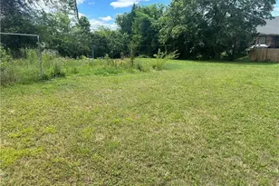 529 E Devon Dr E, Mount Airy, NC 27030 - Photo 27