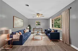 113 Green Valley Rd, Greensboro, NC 27403 - Photo 3