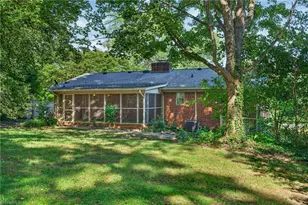 113 Green Valley Rd, Greensboro, NC 27403 - Photo 33