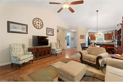 508 Clematis Way, Kernersville, NC 27284 - Photo 9