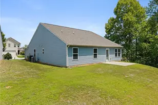 7007 Lowline Dr, Greensboro, NC 27405 - Photo 25