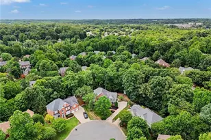 3211 Timberoak Ct, Greensboro, NC 27410 - Photo 41