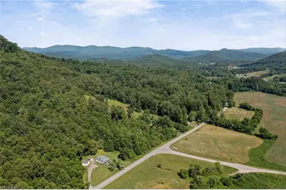 6689 Nc Highway 16, Millers Creek, NC 28651 - Photo 23