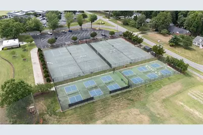 4007 Bradenton Drive, Greensboro, NC 27406 - Photo 37
