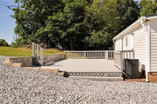 192 Wendi Dr, Linwood, NC 27299 - Photo 5