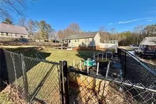 144 Strawberry Ln, Mount Airy, NC 27030 - Photo 27