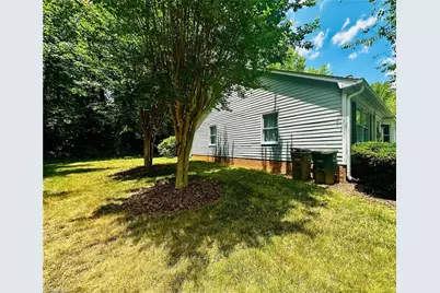 21 Park Village Lane #A, Greensboro, NC 27455 - Photo 23