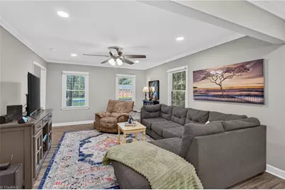 1021 Worth Street, Asheboro, NC 27203 - Photo 9