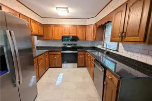 115 Forest Park Dr, Thomasville, NC 27360 - Photo 11
