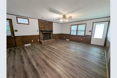115 Forest Park Drive, Thomasville, NC 27360 - Photo 7