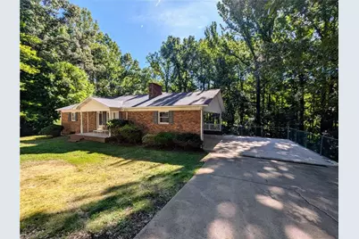 115 Forest Park Drive, Thomasville, NC 27360 - Photo 3