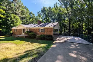 115 Forest Park Dr, Thomasville, NC 27360 - Photo 3