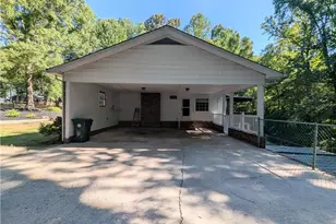 115 Forest Park Dr, Thomasville, NC 27360 - Photo 5