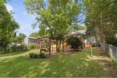 832 Knollwood Street, Winston-Salem, NC 27103 - Photo 33