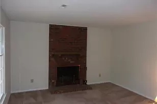 2706 Miriam Ct, High Point, NC 27263 - Photo 7