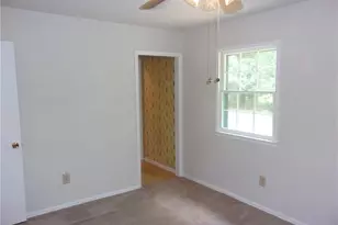 2706 Miriam Ct, High Point, NC 27263 - Photo 17