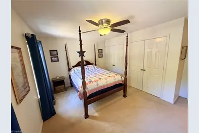 5810 Spanish Oak Drive, Greensboro, NC 27409 - Photo 29