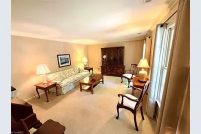 5810 Spanish Oak Drive, Greensboro, NC 27409 - Photo 13