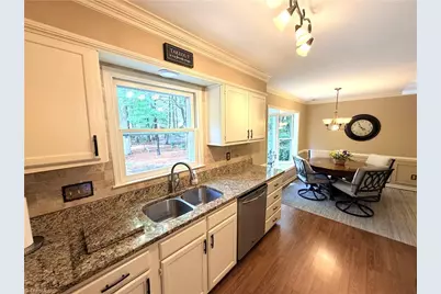 5810 Spanish Oak Drive, Greensboro, NC 27409 - Photo 5