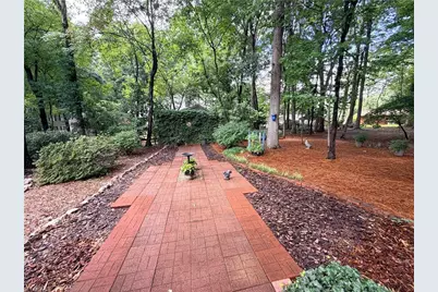 5810 Spanish Oak Drive, Greensboro, NC 27409 - Photo 37